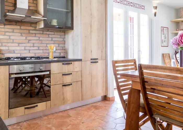 Easylife - - Di Charme Con Parcheggio